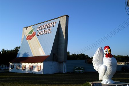 Cherry Bowl Drive-In Theatre - Screen And Chicken (newer photo)